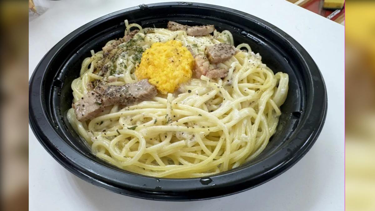 網友分享義大利麵。(圖/翻攝自Dcard)
