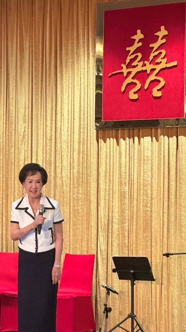 連方瑀為連戰深情致詞。(圖/連辦提供)