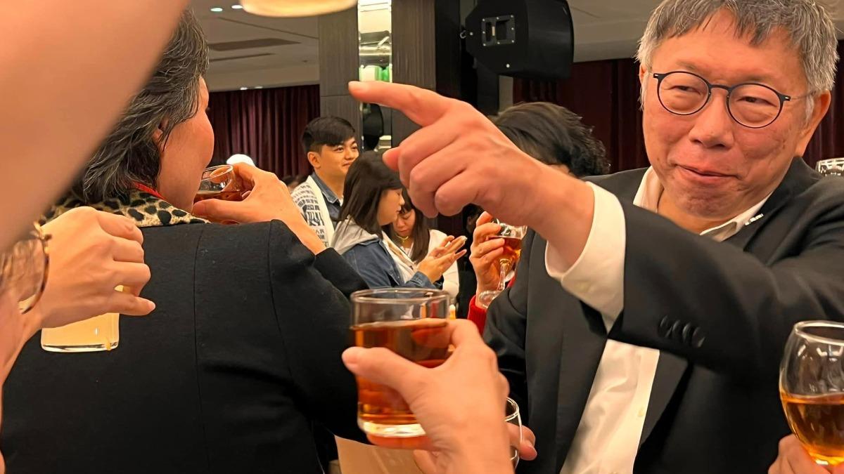 柯文哲曾嘆「從醫不好賺」!今喊不裝窮 蘇一峰曝發財3條路