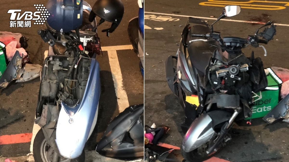 2輛機車都違規闖紅燈，路口對撞。（圖／TVBS）