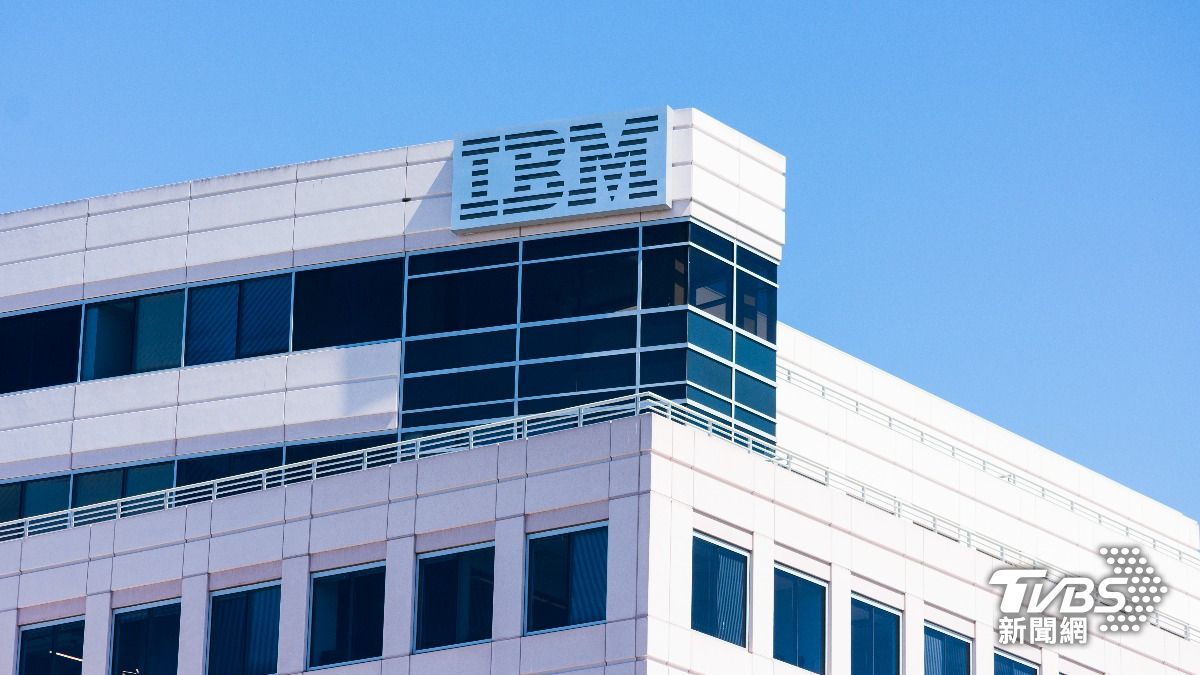 有分析認為，IBM中國「這場變動的確突然」。(圖／達志影像Shutterstock)