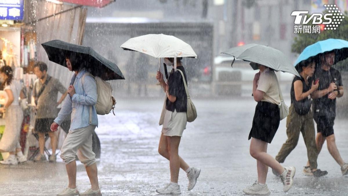 天氣/基隆淹水警戒!國家警報響了 4縣市大雷雨開轟