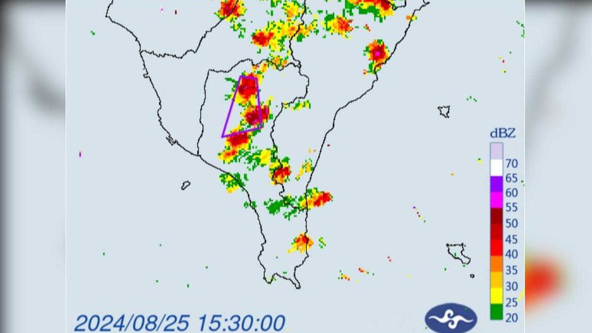屏東縣大雷雨即時訊息。（圖／氣象署）