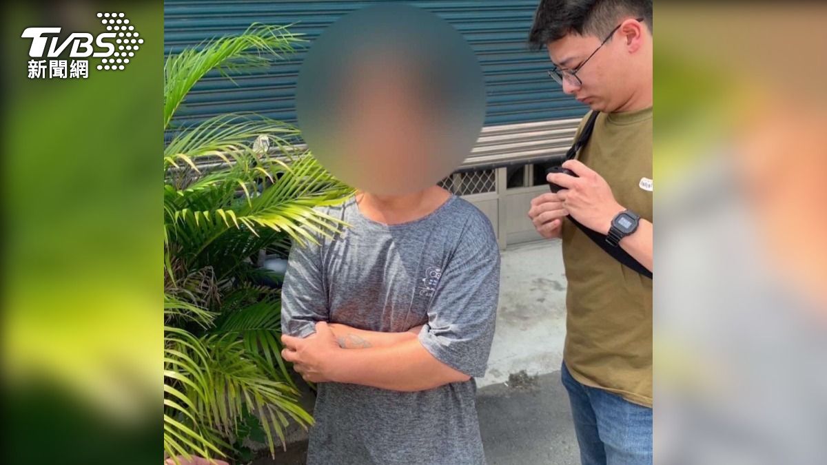 抓到了!「軍火交易商」耍狠勒索陽明交大生9萬 西裝男狼狽落網