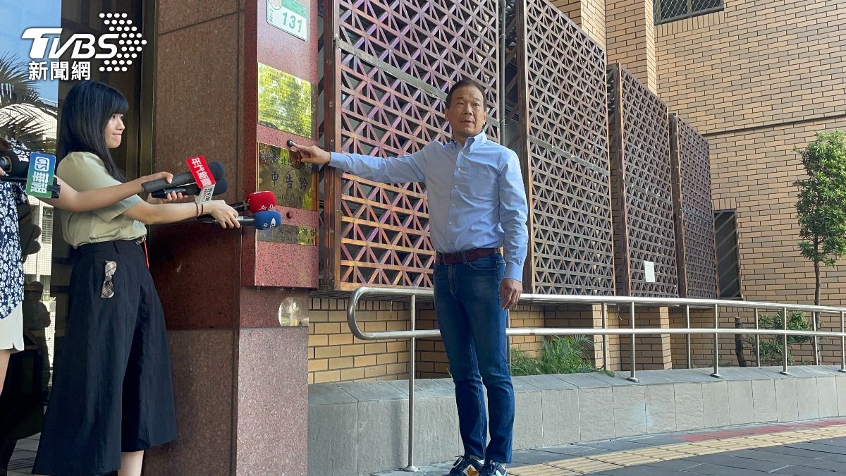 京華城容積案 北市議員鍾小平加告黃珊珊圖利、背信
