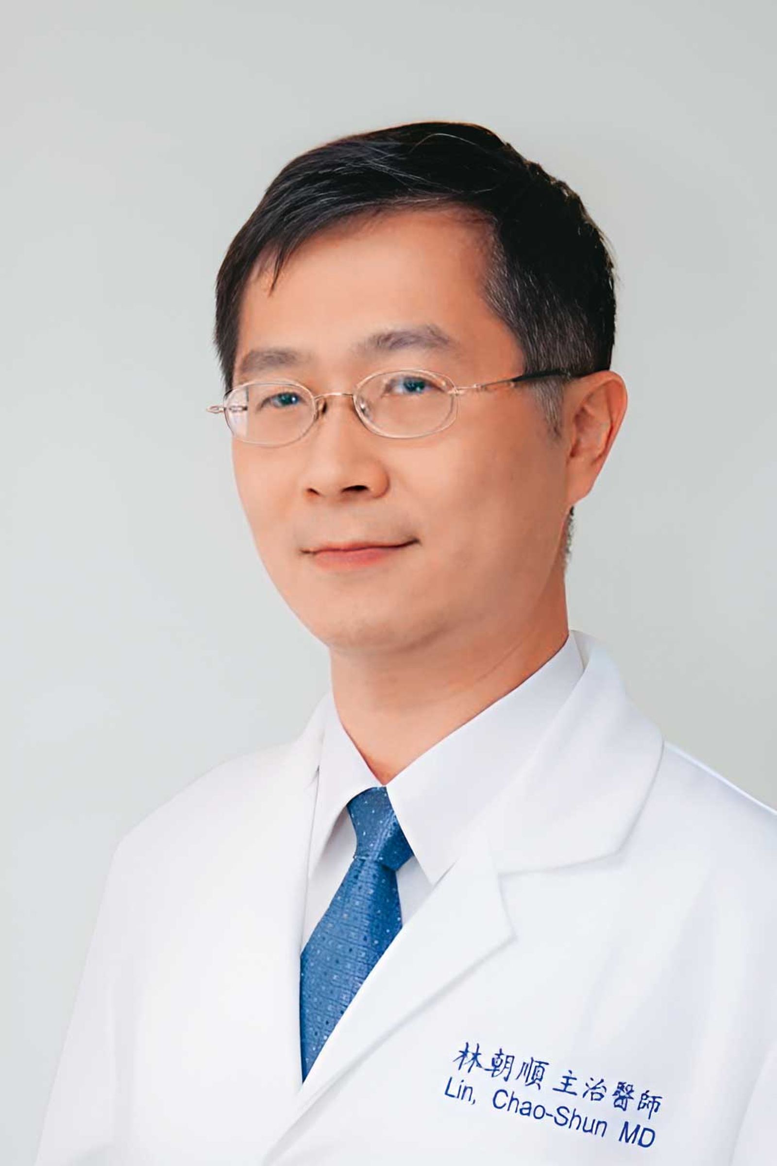狼醫林朝順（圖）在委任律師後，推翻先前認罪自白，辯稱只是怕女病患著涼，才動手整理被單。（圖／翻攝自北醫官網）