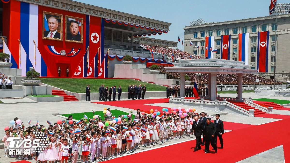 被逮工程師曾私下討論金正恩是「富士山血統」:1種揶揄帶有日本血統的說法、與金日成的「白頭山血統」形成反比。(圖/達志影像美聯社)