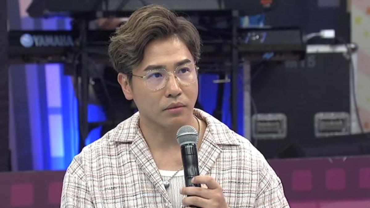 歐漢聲出意外!咬刀接鳳梨「牙齒爆開」 吳宗憲救命給機會