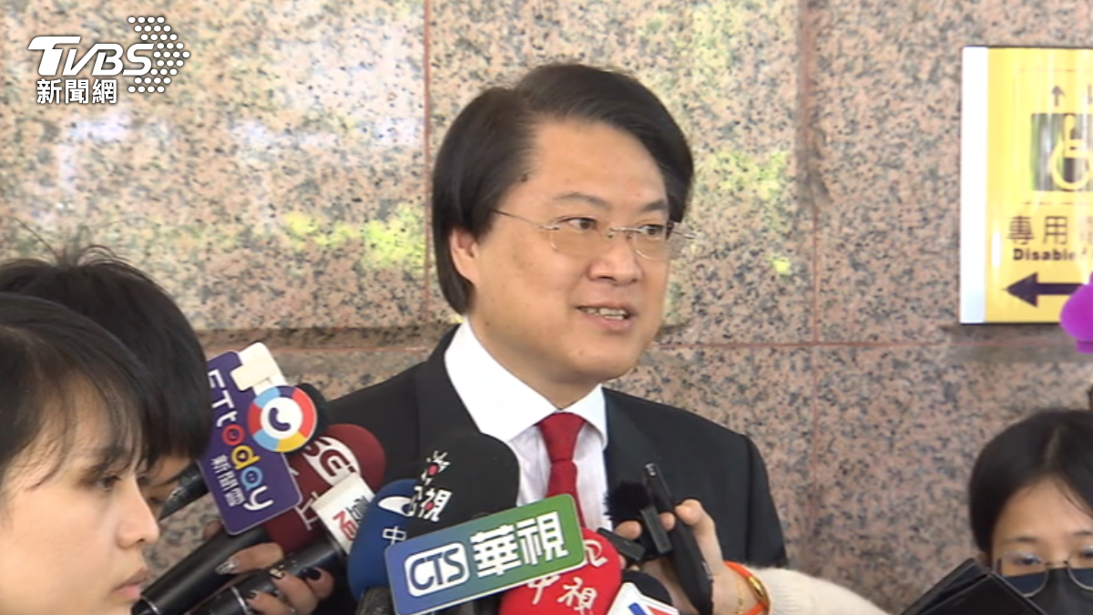 明年掀大罷免潮?林右昌吐4字 投票「忘帶身分證」爆小插曲