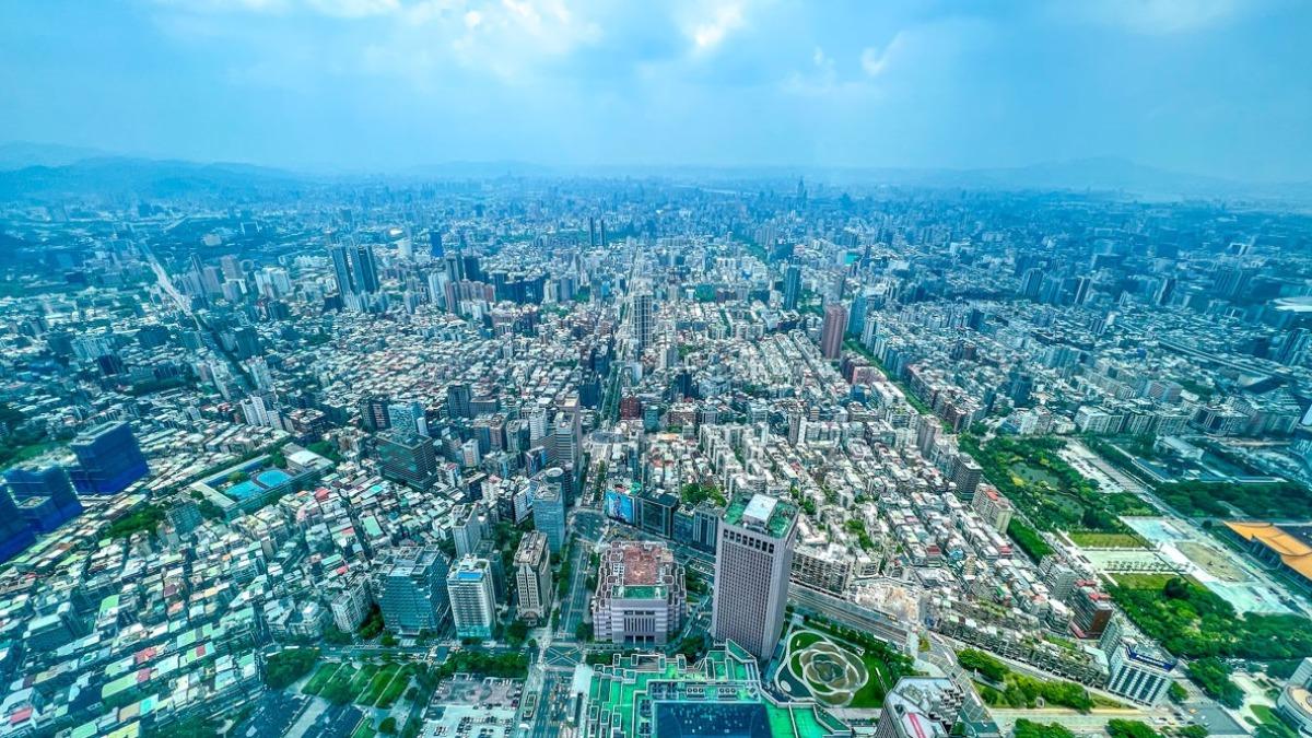 可以飽覽台北景觀。(圖/卡夫卡愛旅行)