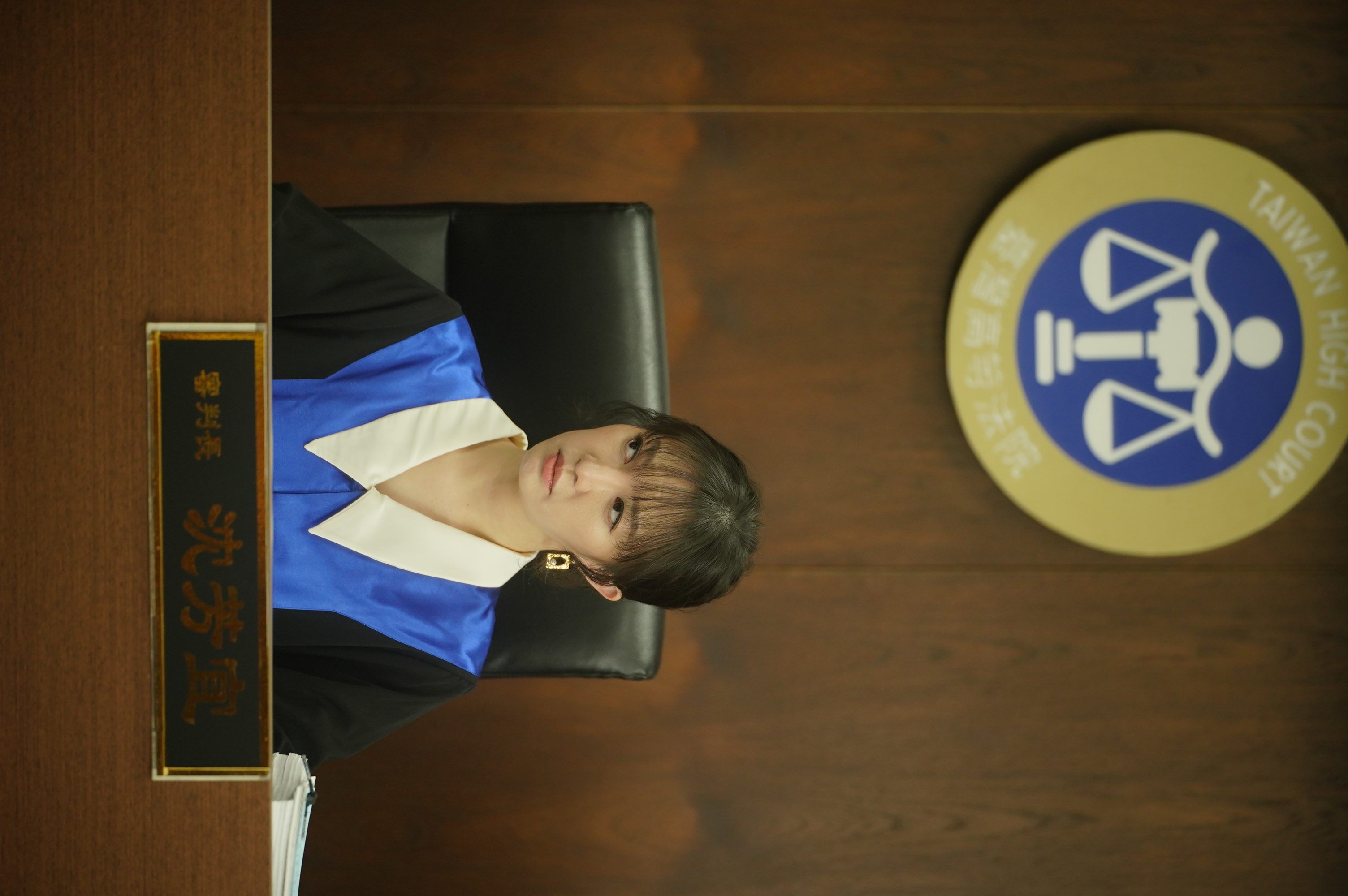 李杏飾演法官,後續如何判決引注目。(圖/公視台語台、華視提供)