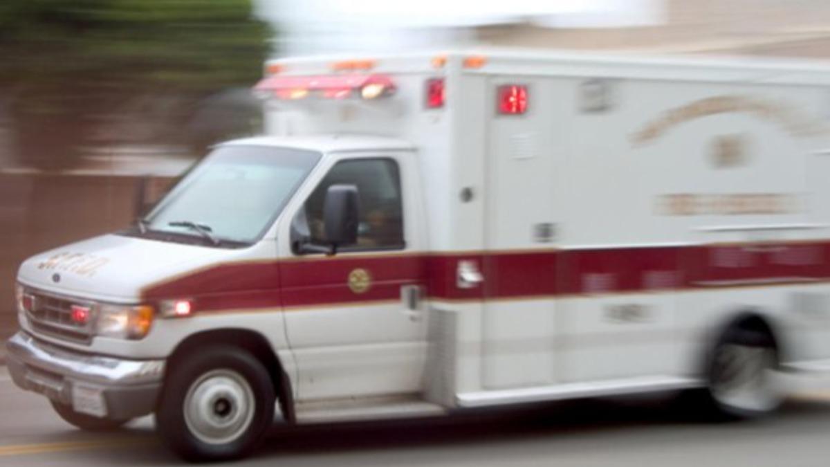 巴士翻覆意外造成7人喪命,37人受傷。(圖/翻攝自 X @CBSNews)