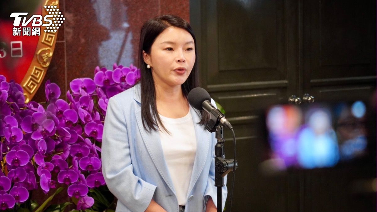 不畏柯文哲纏身京華城案 張嘉郡:立院「藍白合」應繼續