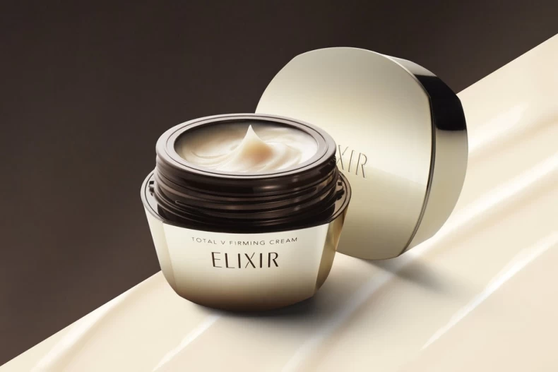 ELIXIR 怡麗絲爾乳霜。(圖/翻攝自ELIXIR 怡麗絲爾 )