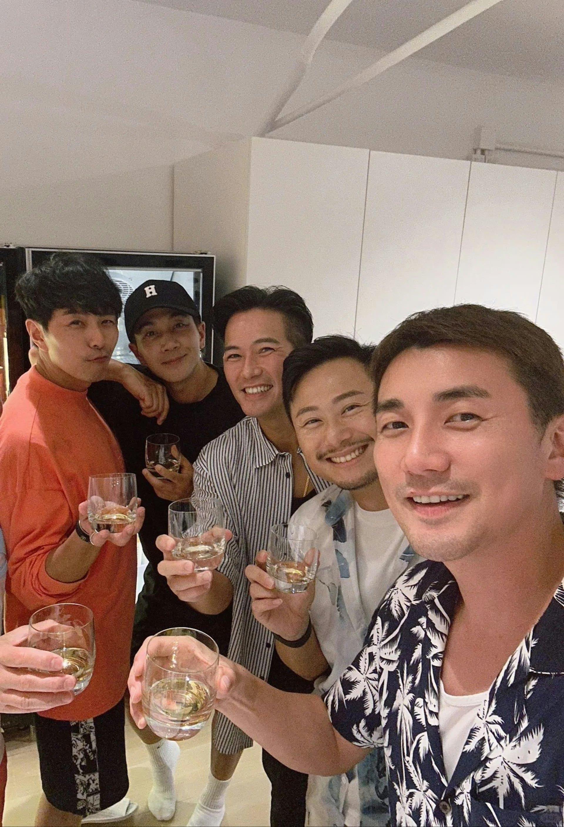 網友表示，劉愷威的顏值碾壓了同場的所有TVB小生。（圖／翻攝自小紅書）