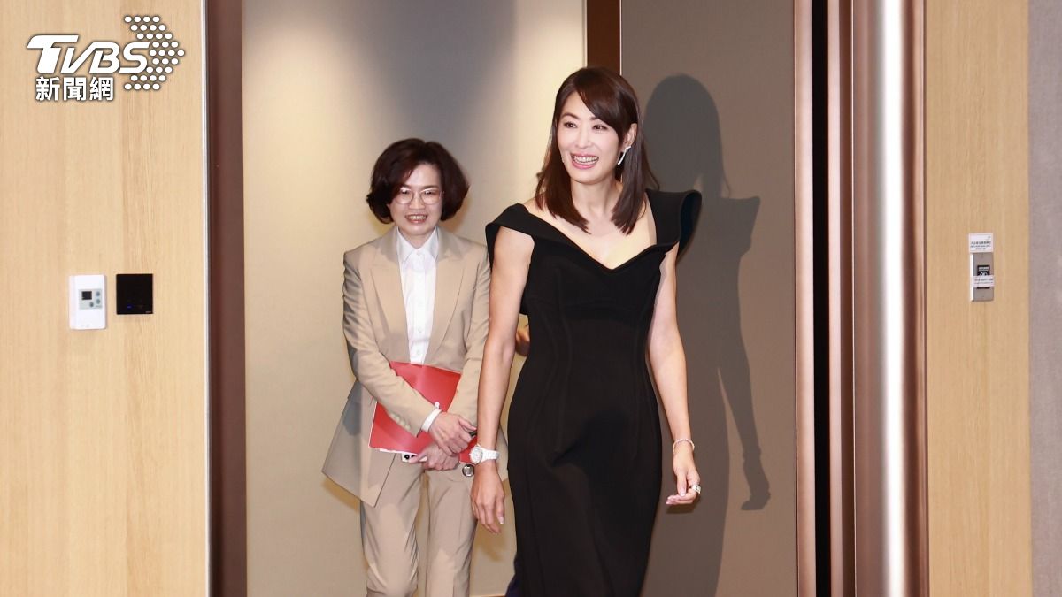 朱麗文和賈永婕出席接任媒體茶敘。(圖/黃城碩攝)