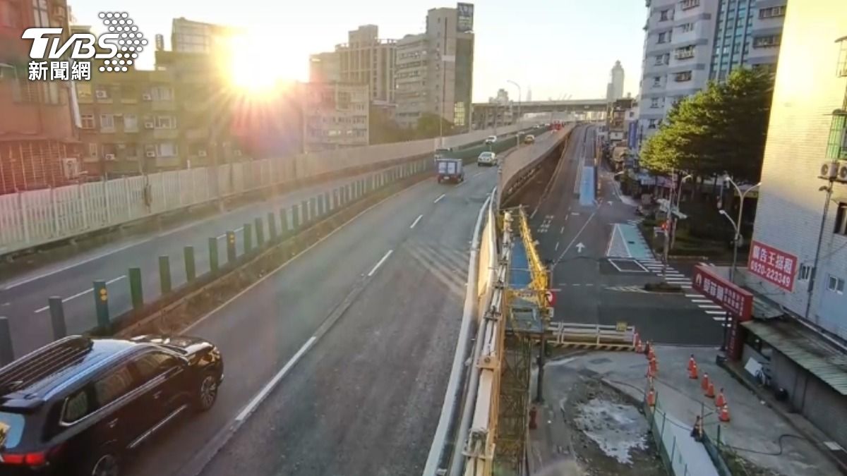 忠孝橋今6時起「全線通車」!原估2月修繕期提前完工