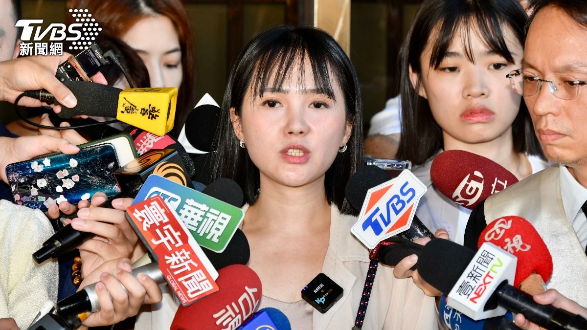 柯收賄1500萬?吳怡萱嗆「沒金流就求重刑」 點名鍾小平亂拉屎
