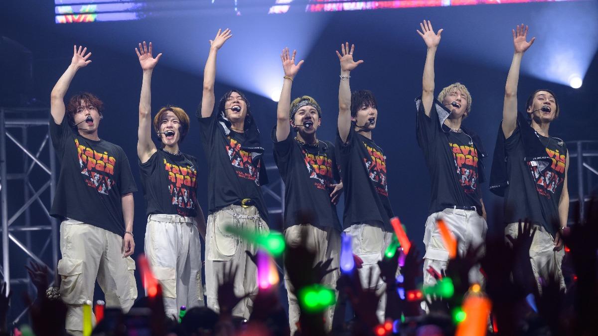 Travis Japan吃熱炒開喝了!聽錯「蚵仔煎」超尬 嗨到加碼二安