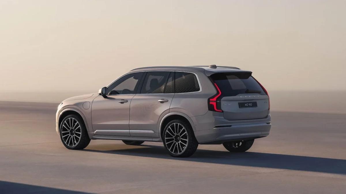 車尾是XC90這波改款中更動幅度較小之處。(圖/Volvo提供)