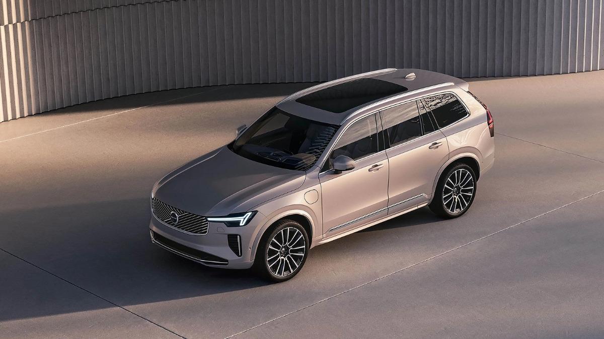 Volvo為改款XC90提供T8、B5與B6等動力選項。(圖/Volvo提供)