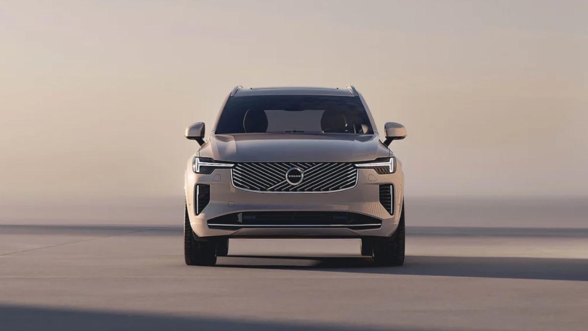 改款XC90將配備防逆向輔助系統。(圖/Volvo提供)