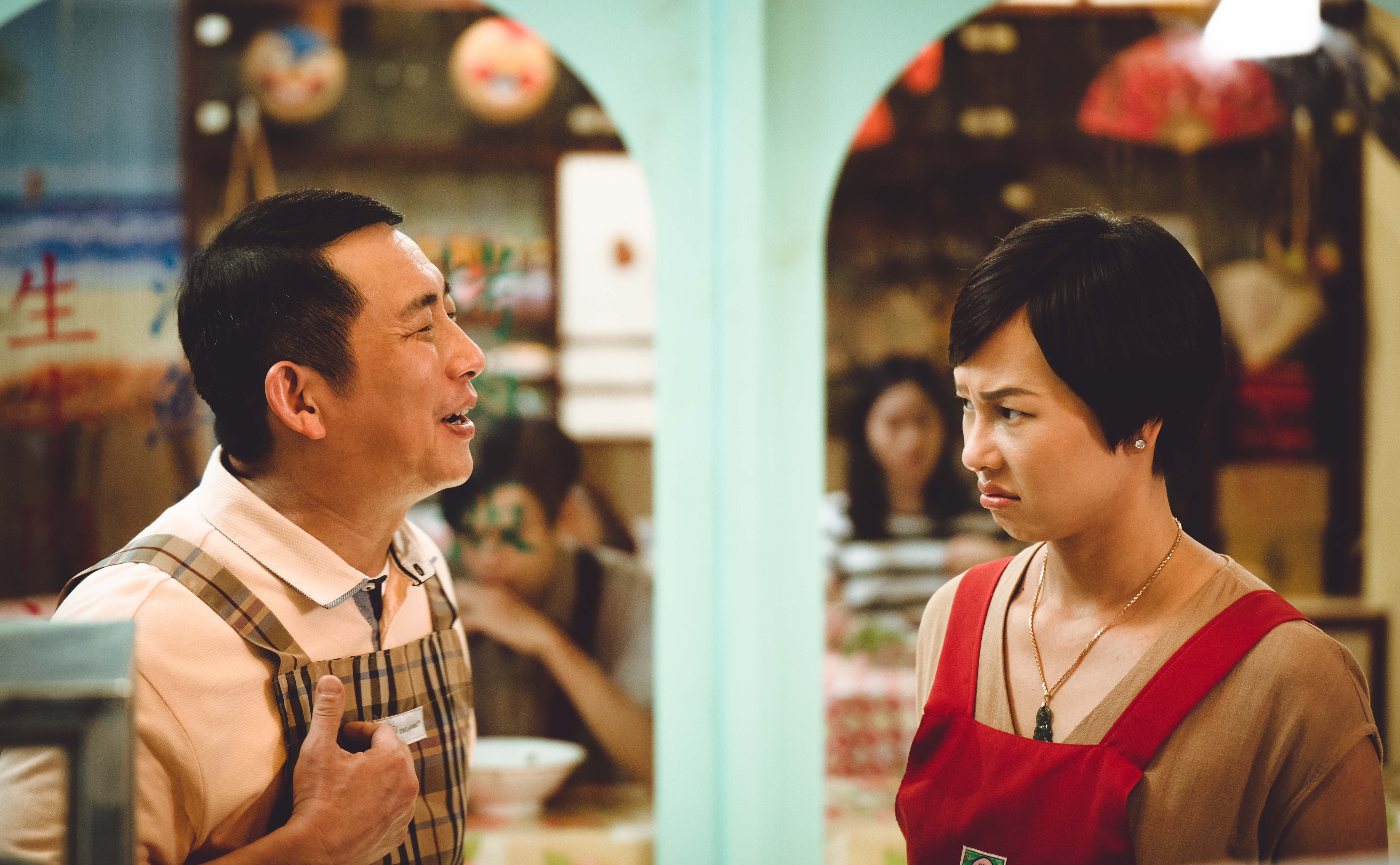 屈中恆、阮氏翠恆詮釋多元語言家庭樣貌。(圖/CATCHPLAY+提供)