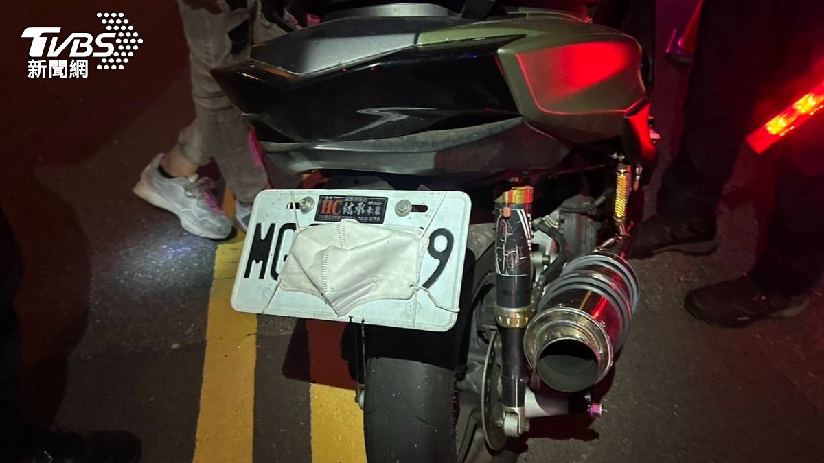 台中屁孩無照「口罩擋車牌」炸街 同夥竄逃遭警開18萬罰單