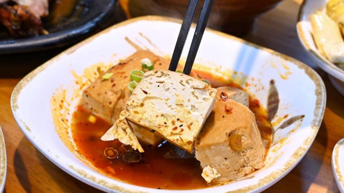 滷得很入味，入口軟嫩多汁。（圖／糖糖's 享食生活提供）