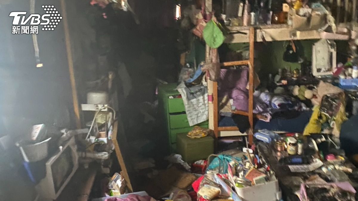 台南「米奇屋」火警!女房客被救出鼻內有碳粒 昏迷緊急送醫
