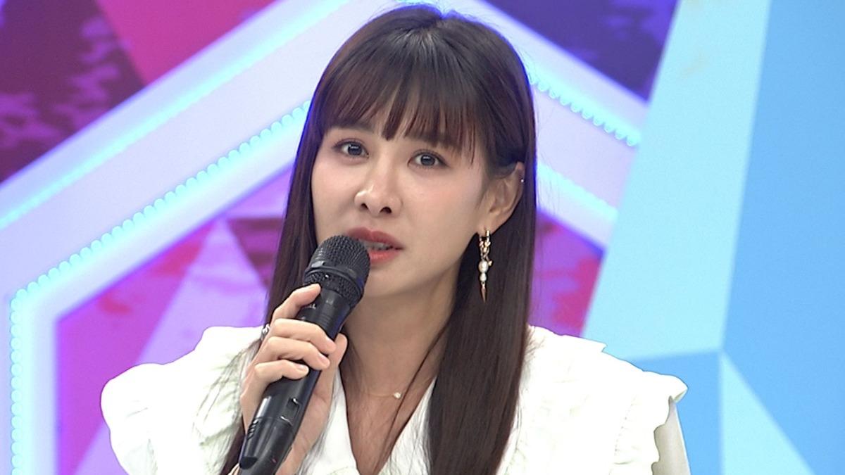 安心亞主持4年遭批「廢物花瓶」火大嗆酸民! 女星被罵沒才藝只會哭