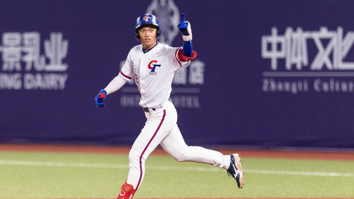 U23/劉俊緯第2轟出爐!台灣11:0扣倒南非奪首勝