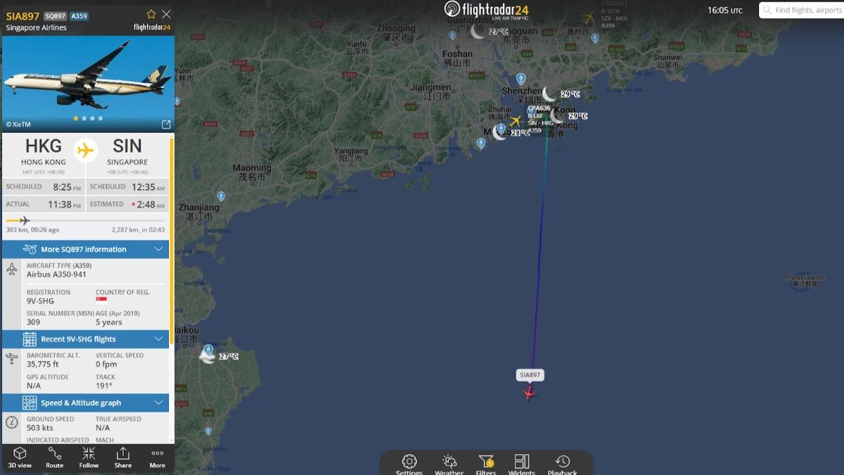 SQ897航班,最終於10日晚間11時23分再度啟航,比原定時間晚了近3個小時。(圖/翻攝自Flightradar24)