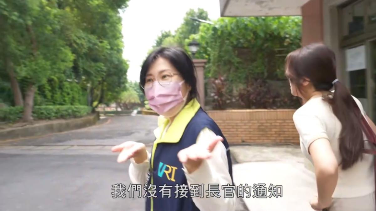 李惠仁問被阻原因，農業部人員稱「沒接到長官通知」，追問長官是誰也「不曉得」。（圖／李惠仁提供）