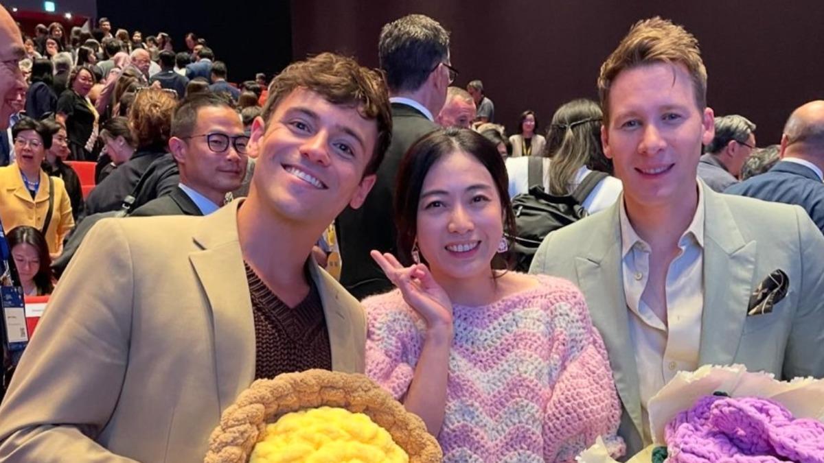 3000億富婆迷上編織!合體英國跳水金童送大禮 超狂人脈不藏了