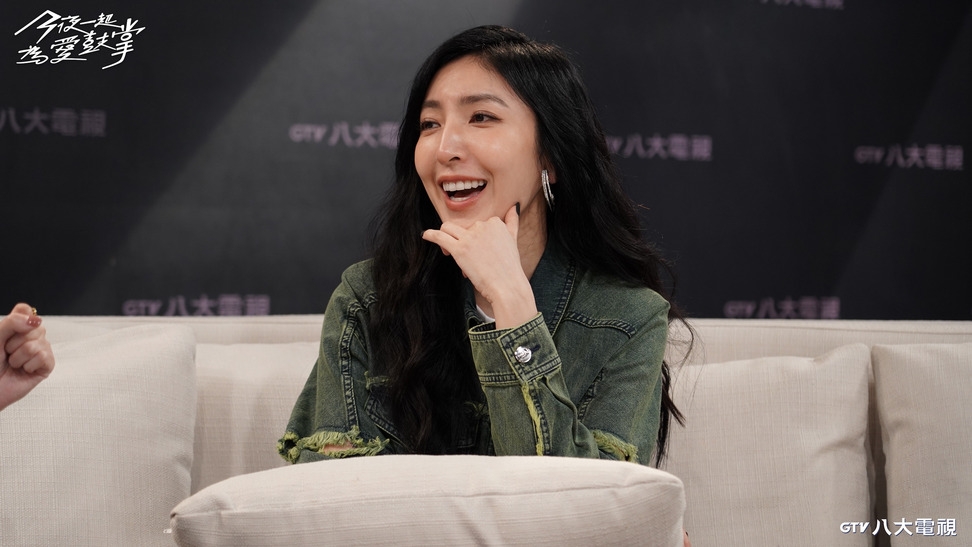 楊謹華自認不性感！激戰舊愛竟被拋棄　她羞吐過程：高手過招