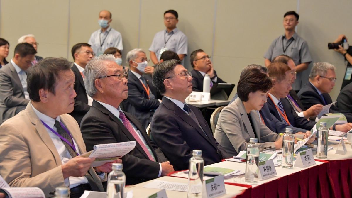 經發會恐成「富人動員會議」? 政院:建言經確認才成政策