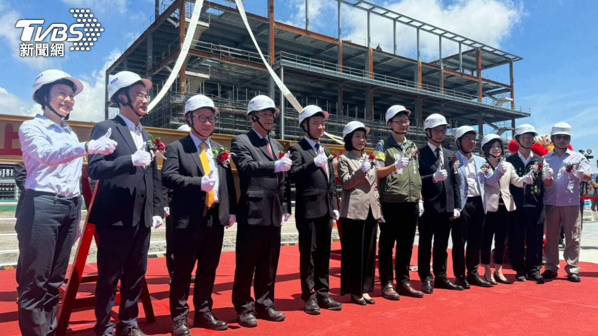 洲鉅風電宣布斥資50億元在高雄港洲際一期建設離岸風電。（圖/林雅婷攝）