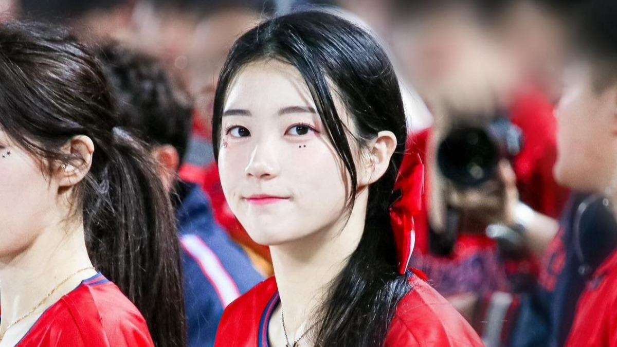 啦啦隊正妹應援「胸墊滑落」!豐滿全現形 超羞畫面網瘋傳