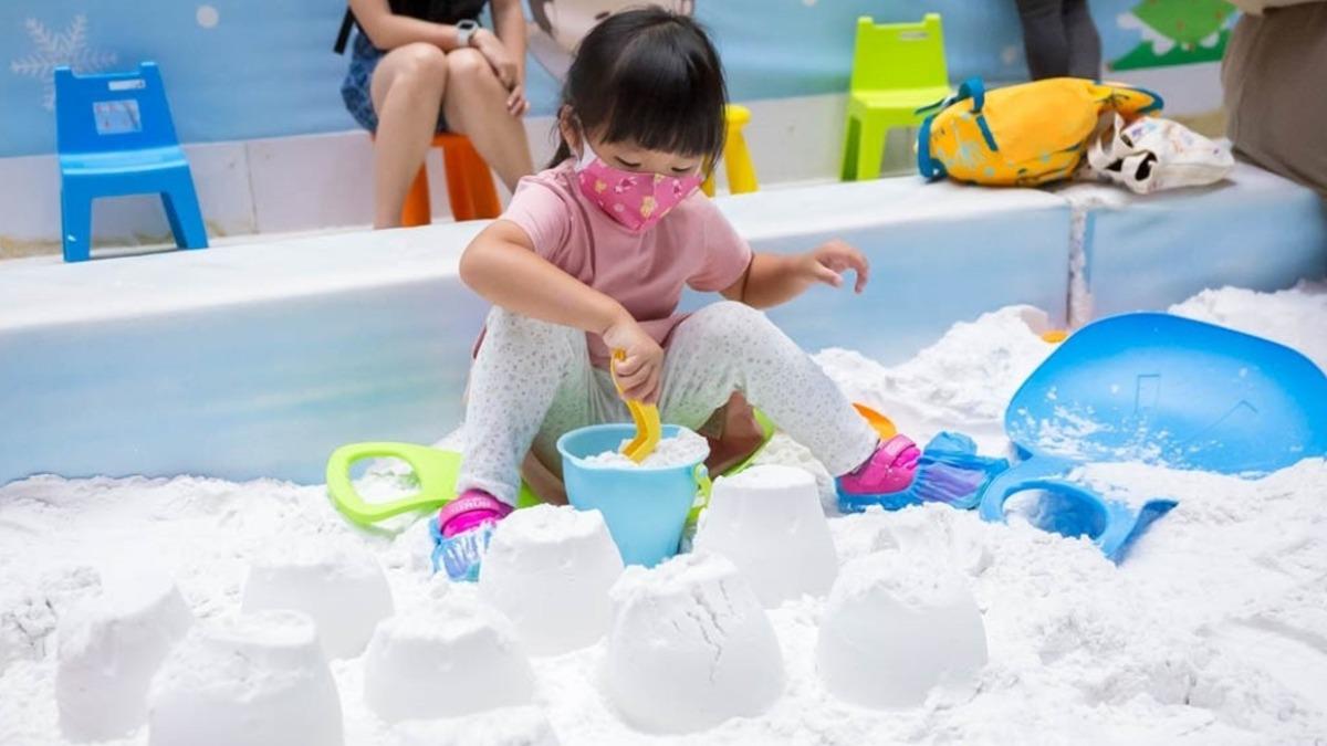「熱雪天堂探索樂園」可以玩雪。(圖/ 愛伯特吃喝玩樂全記錄提供)