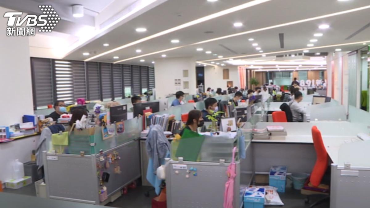 北市87業者違勞基法共罰737萬 「沒給加班費」佔3成