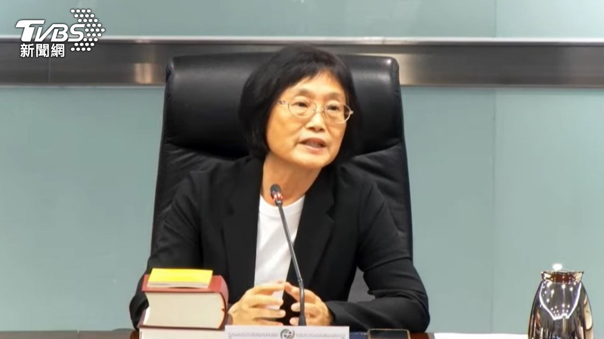 中信金搶親遭駁回!金管會曝「補件有疑義」:現金和換股不同