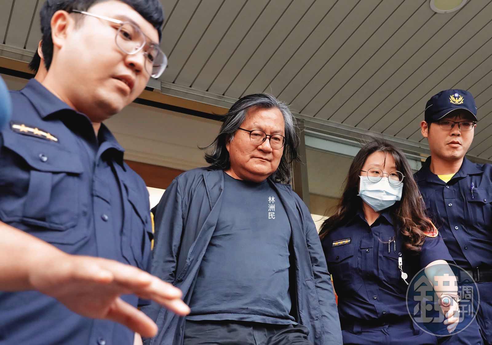 前北市府都發局長林洲民日前赴北檢作證,緊咬柯文哲對京華城容積率放寬知之甚詳。 (圖/鏡週刊)
