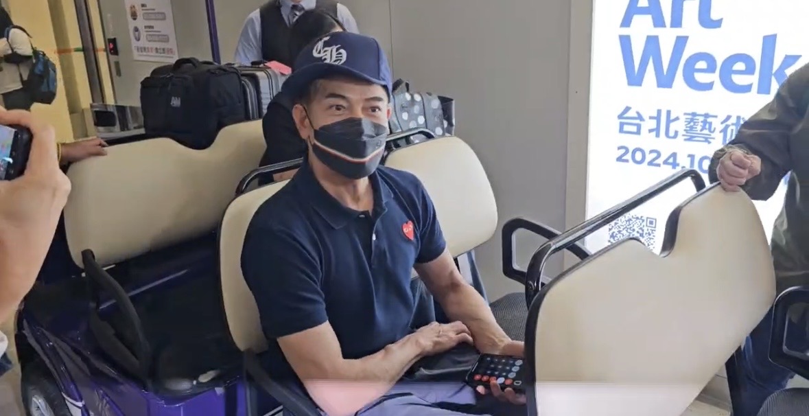 郭富城對媒體提問,有問必答。(圖/桃園機場記者聯誼會提供)