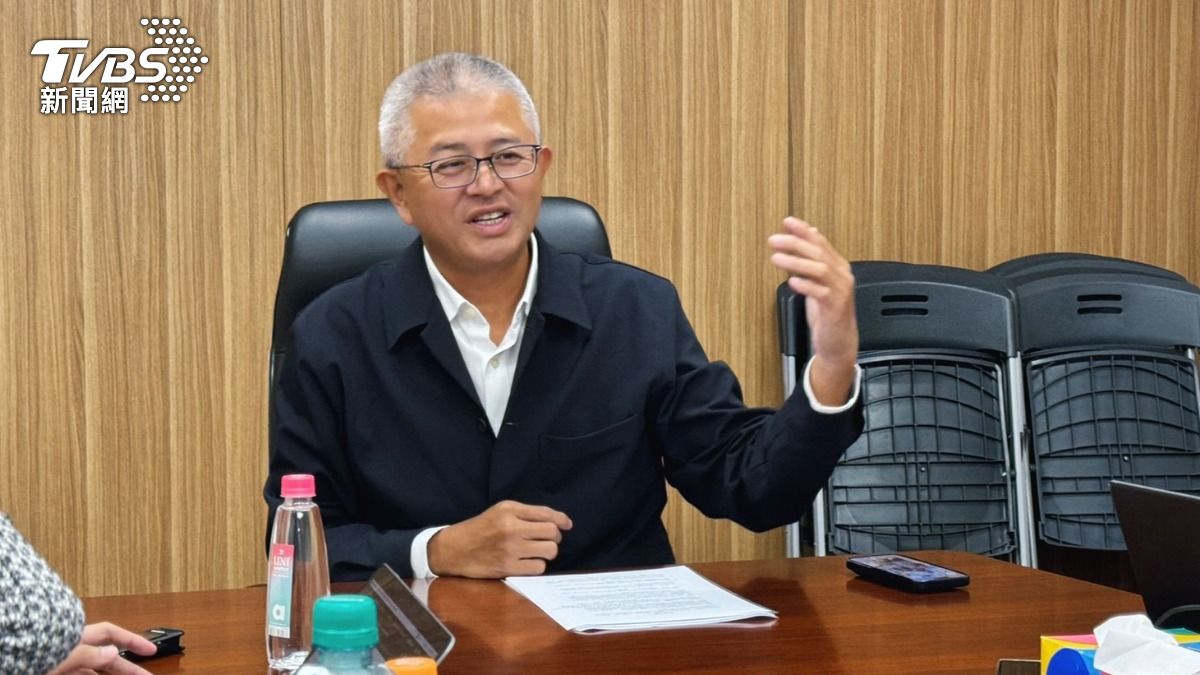 新新併大股東交火！新壽副董洪士琪反擊林伯翰：別一錯再錯