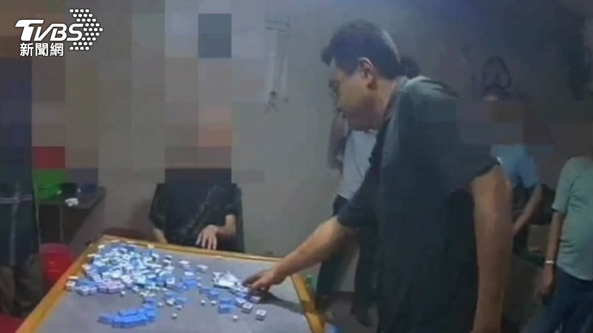 22人藏高雄鐵皮屋 不烤肉在「推筒子」通通進警局過中秋