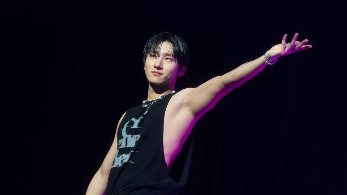 MONSTA X老么I.M拒歌迷求婚！　唱到一半「竟飄出私密香味」
