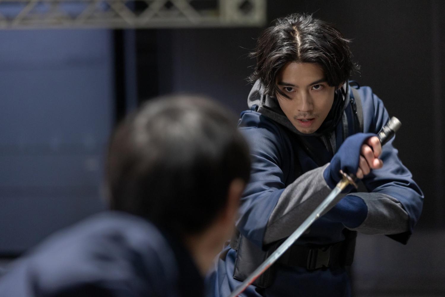 賀來賢人主演的《忍者之家》是上半年唯一打入前100名的日劇。（圖／Netflix提供）