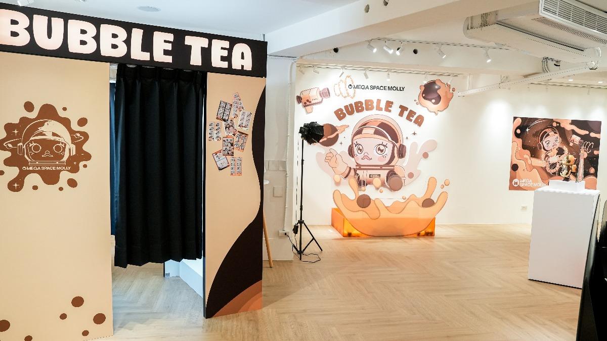 POP MART西門町旗艦店同步推出限定特展。（圖／業者提供）