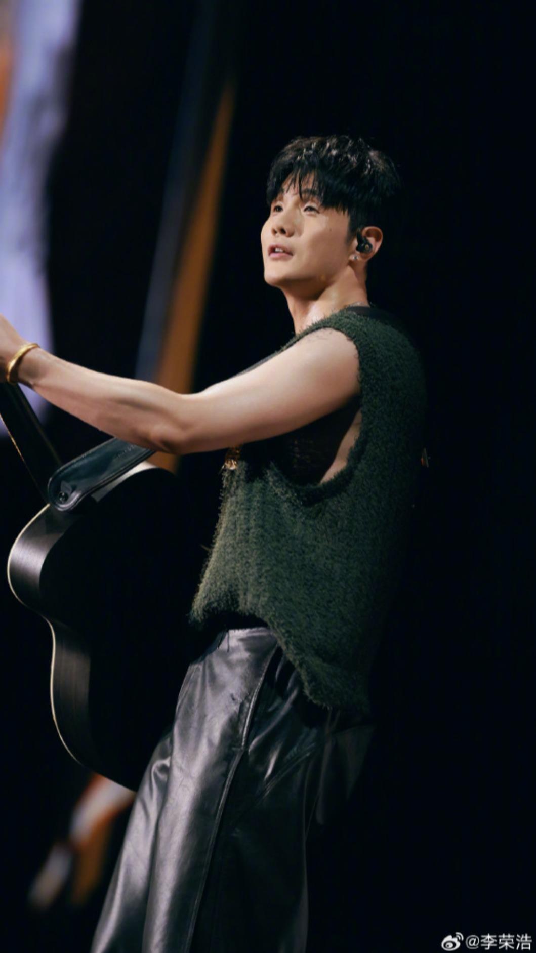 李榮浩正在舉行巡演。(圖/翻攝自李榮浩微博)